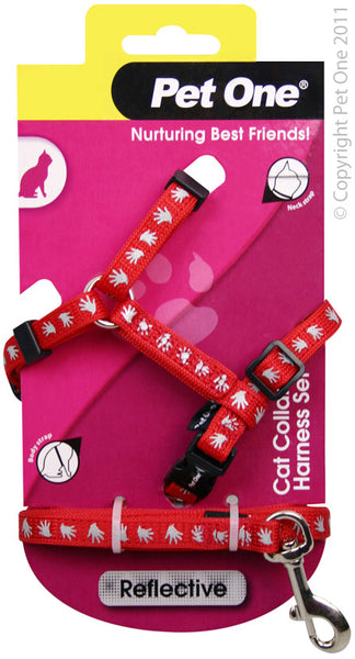 Harness & Lead Set - Cat/Kitten Red. Features & Benefits  Adjustable - ensure a perfect and comfortable fit for your pet Amazing range of colours and sizes to suit any cat All accessories made from durable materials ensuring lasting wear 10mm 15-22.5cm