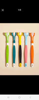 3 headed toothbrush for your pet.  Approx. 17.5 cm long, 2.4 cm wide.  Random colour will be sent.