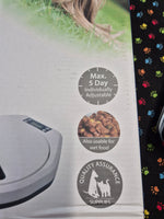 Pawise Automatic Pet Feeder