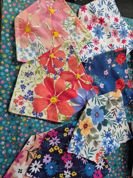 Reversible flower bandana